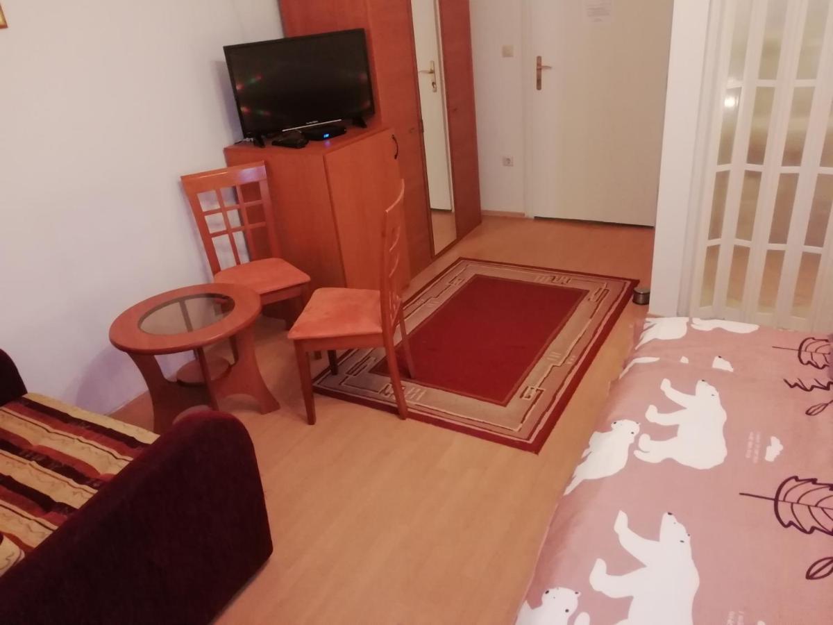 Hotel Asta La Vista Vendeghaz Miszkolc Zewnętrze zdjęcie
